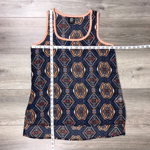 NWOT Bobeau Sleeveless Semi Sheer Tank Blouse Size Small - Picture 6 of 9